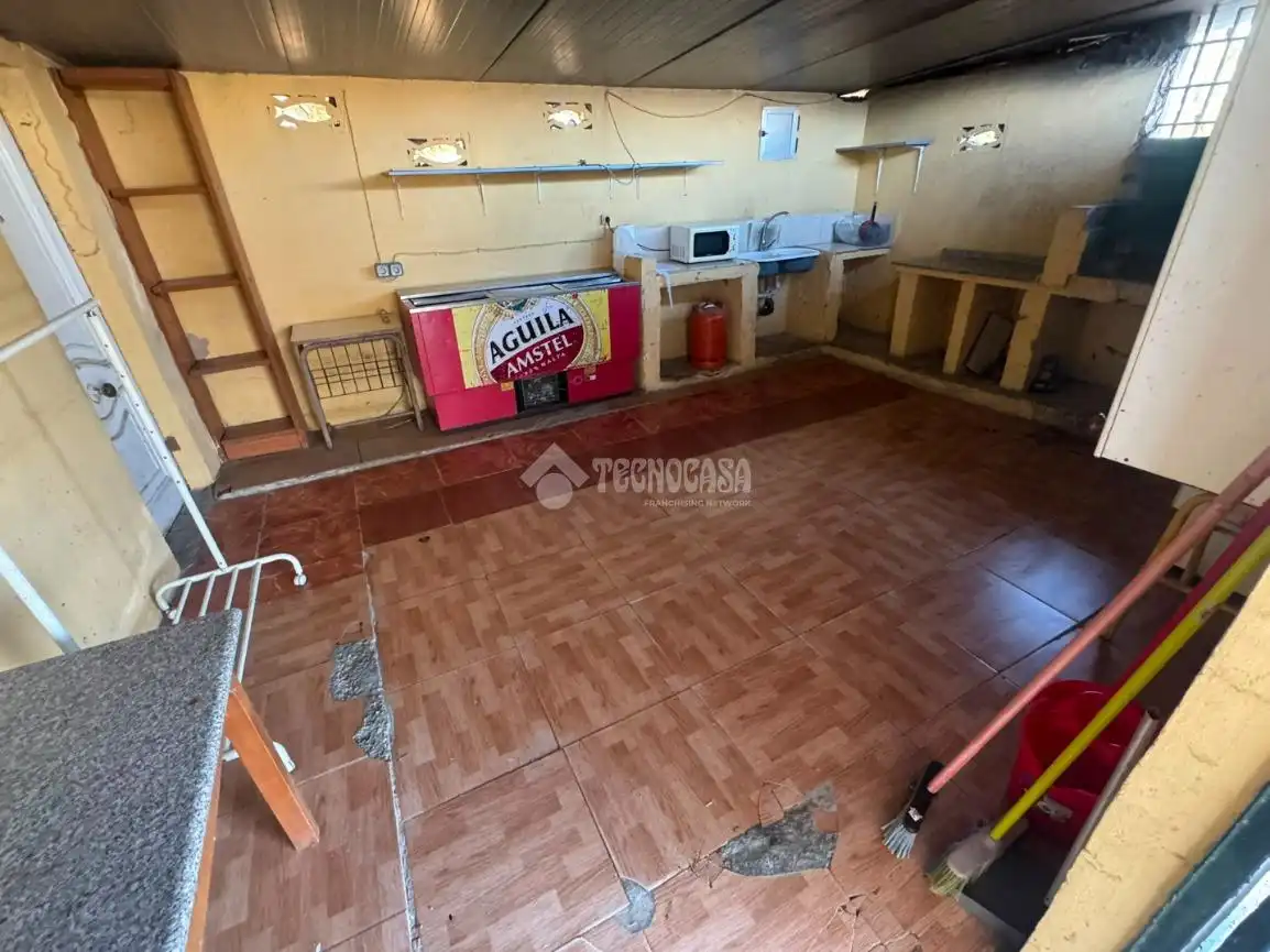 Finca rústica en venda en Badajoz amb Traster i Moblat