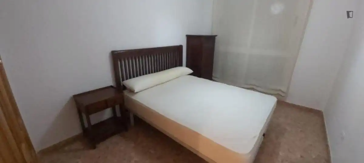 Dormitori de Apartament per a compartir en Castellón de la Plana / Castelló de la Plana amb Aire condicionat, Moblat i Forn