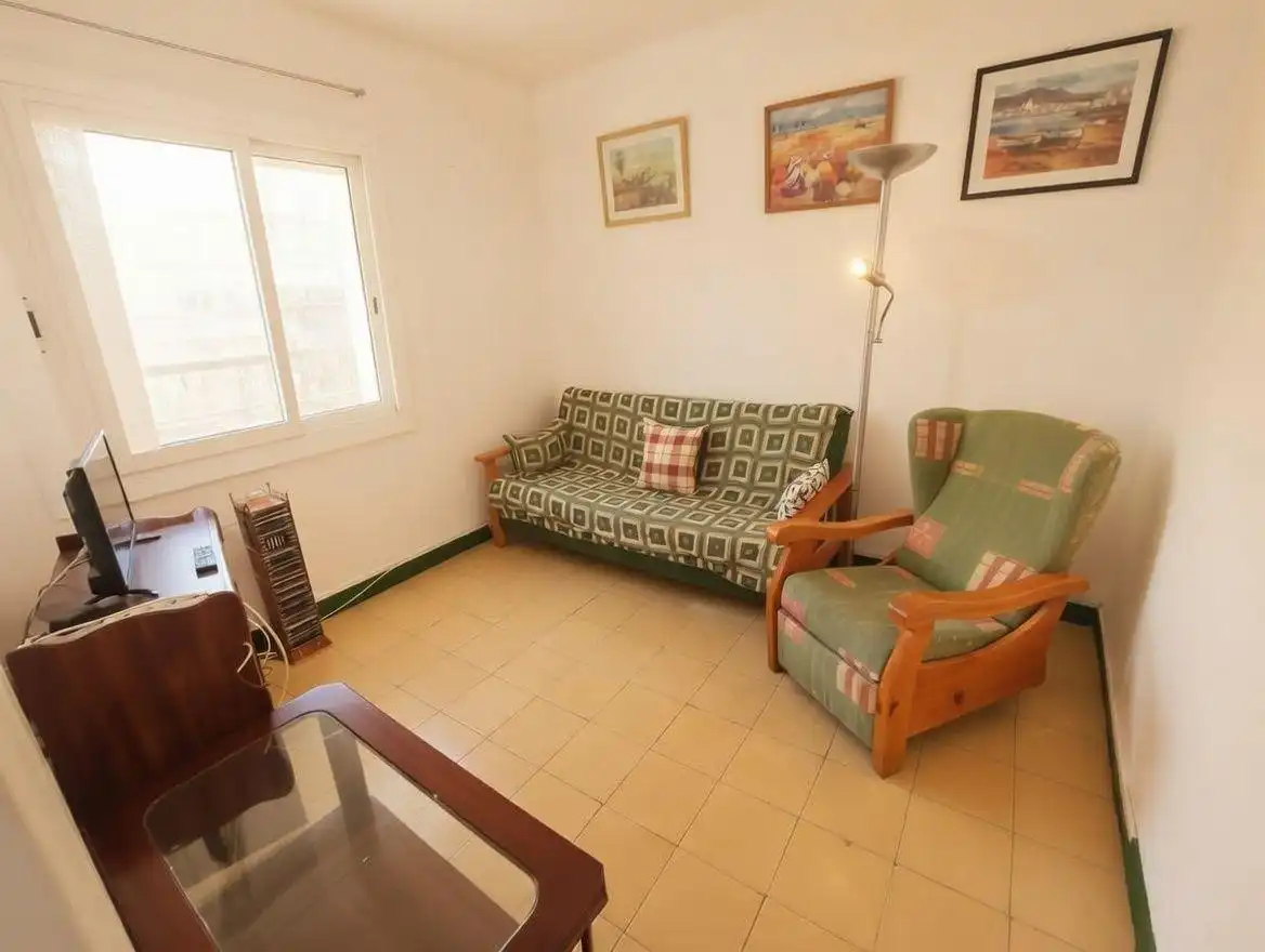Sala de estar de Piso en venta en La Ràpita con Aire acondicionado