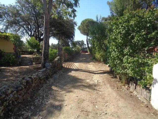 Casa o xalet en venda en Cervera de los Montes amb Jardí privat, Traster i Piscina