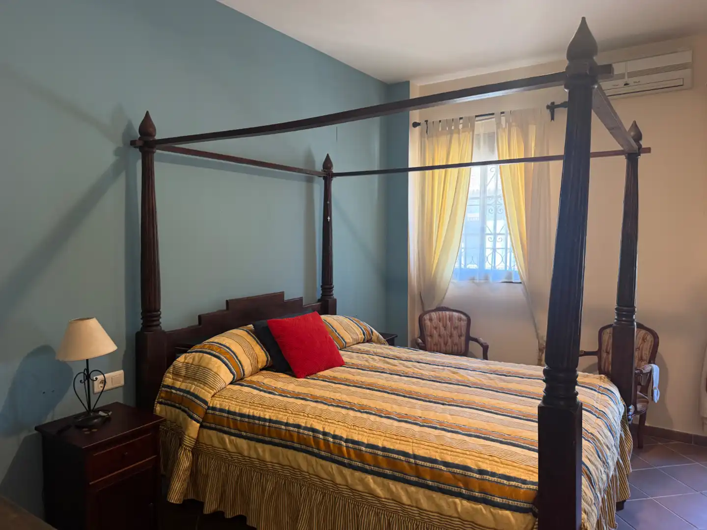 Schlafzimmer von Haus oder Chalet zur Miete in Almonte mit Möbliert