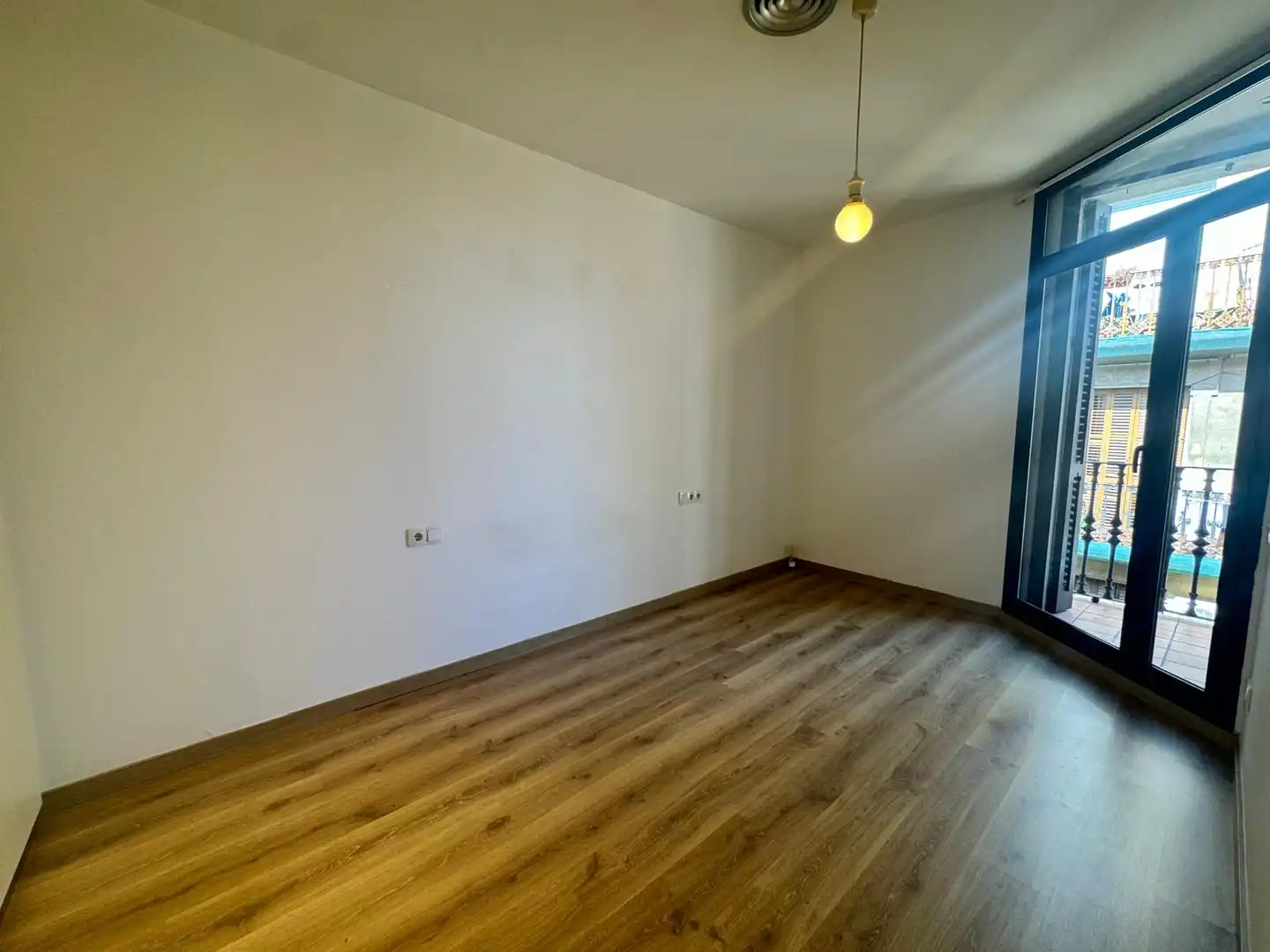 Piso en venta en Barcelona con Aire acondicionado, Calefacción y Terraza