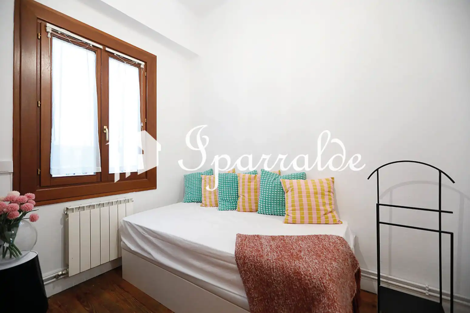Bedroom of Flat for sale in Irun   with Heating