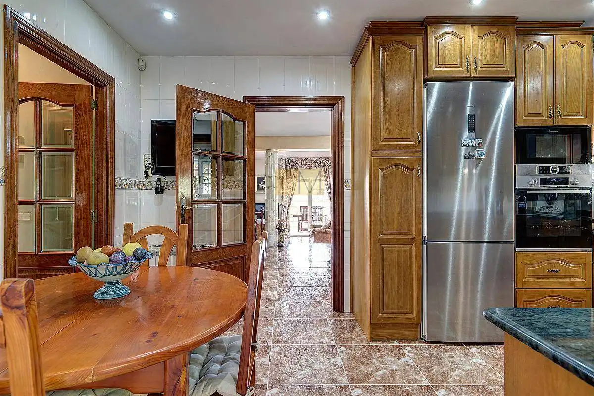 Cocina de Casa o chalet en venta en Vallirana con Aire acondicionado, Calefacción y Jardín privado