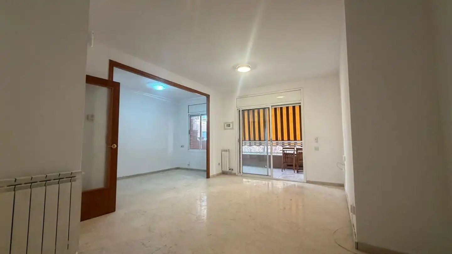 Sala d'estar de Pis en venda en Gavà amb Calefacció, Terrassa i Balcó