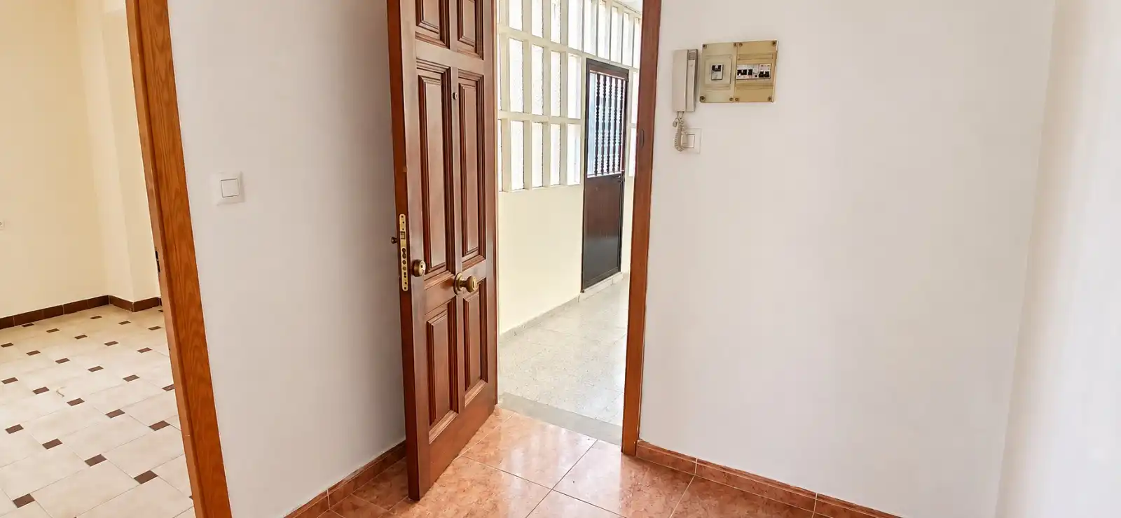Piso en venta en Almería