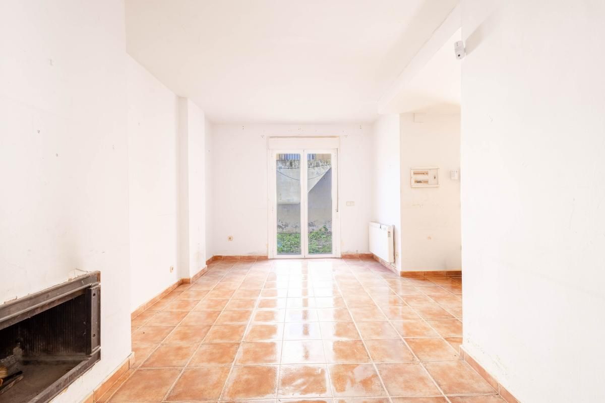 Casa adosada en venta en Recas con Calefacción