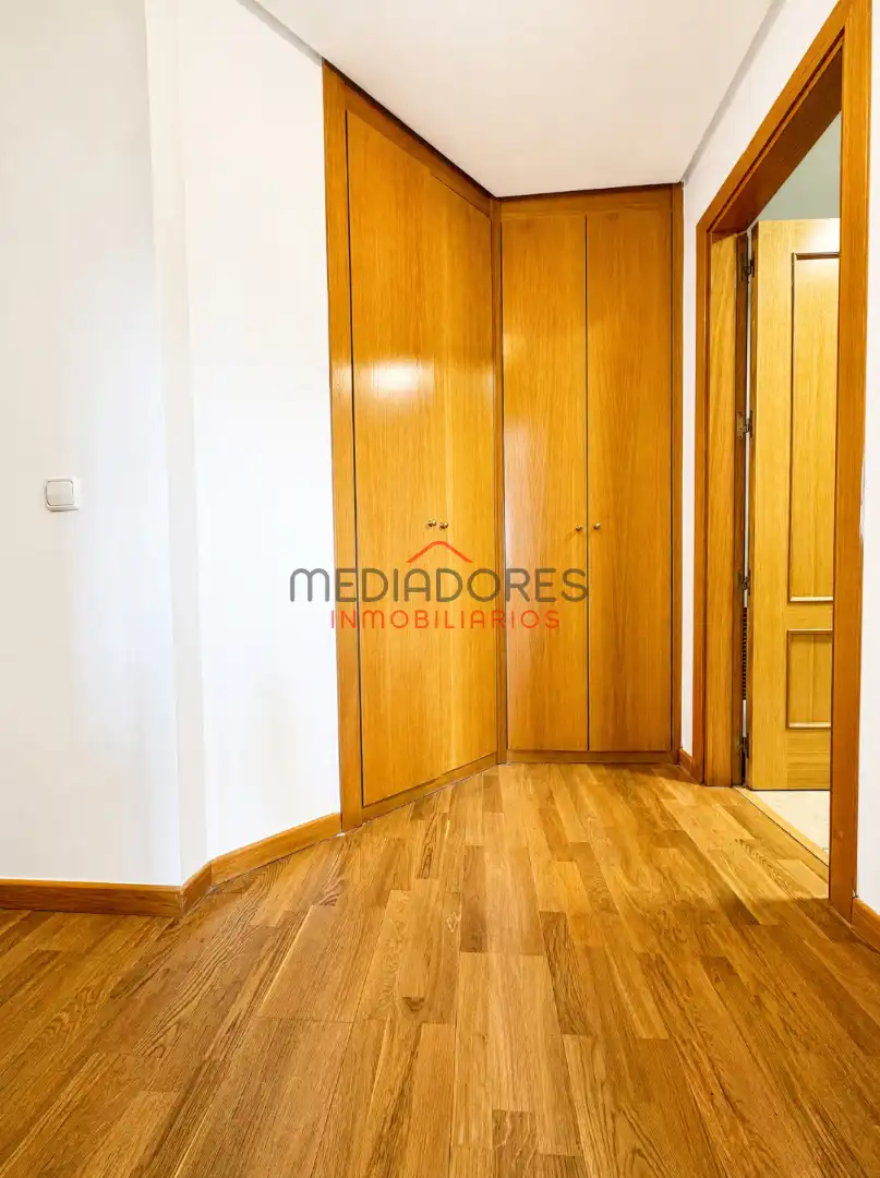 Piso con terraza en venta en Avenida de Francisco Pi y Margall, imagen 27