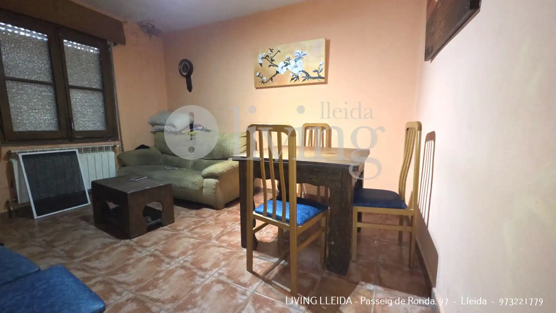 Sala de estar de Casa adosada en venta en Albatàrrec con Calefacción, Terraza y Trastero