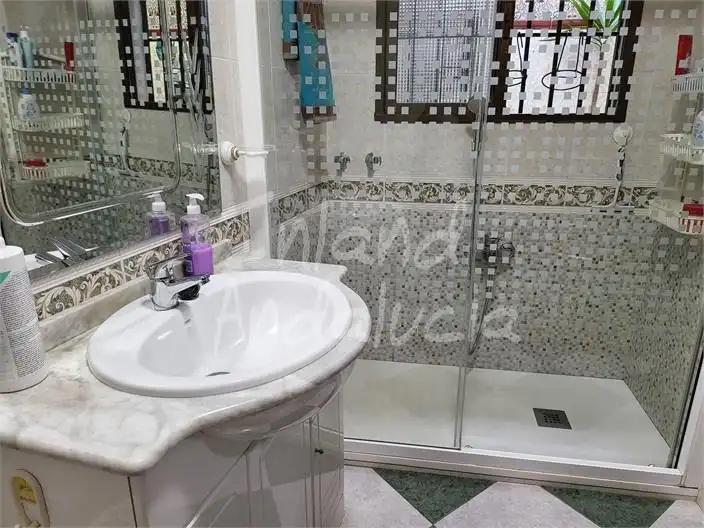 Baño de Casa adosada en venta en Antequera con Terraza y Trastero