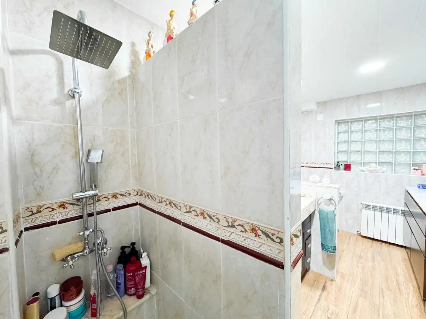 Bathroom of Detached homes for sale in Gavà  with Air Conditioner, Heating and Private garden