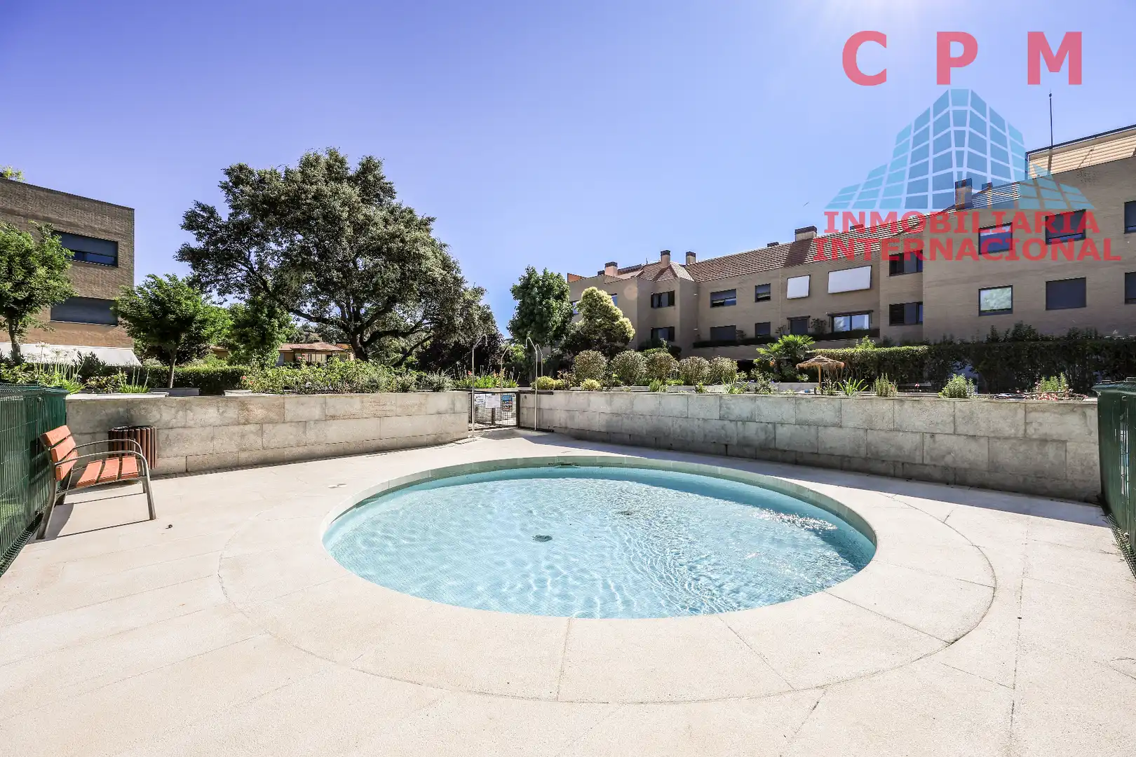 Swimming pool of Flat for rent in La Moraleja  with Air Conditioner, Heating and Parquet flooring