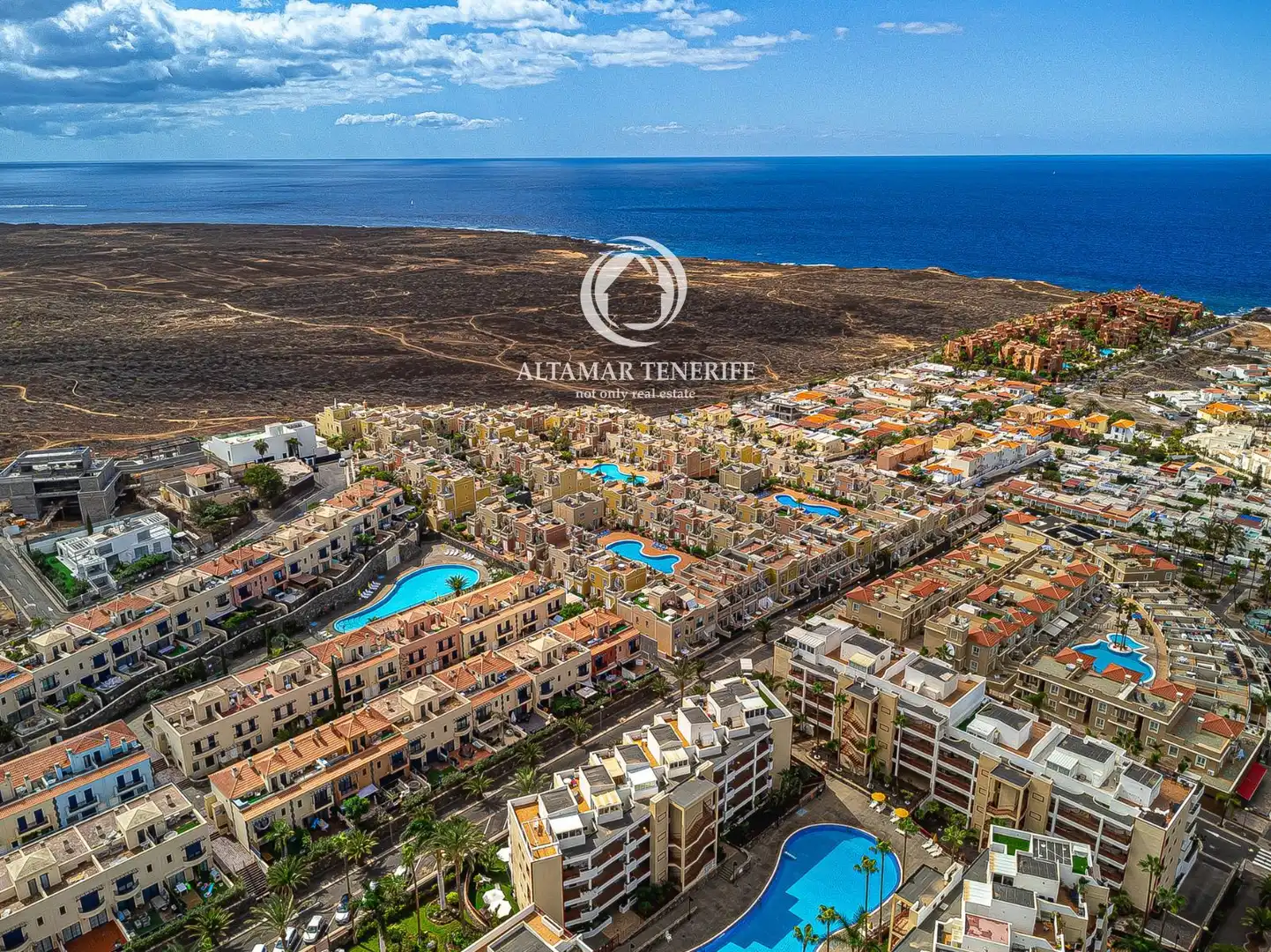 Vista exterior de Apartamento en venta en Arona con Jardín privado, Terraza y Piscina