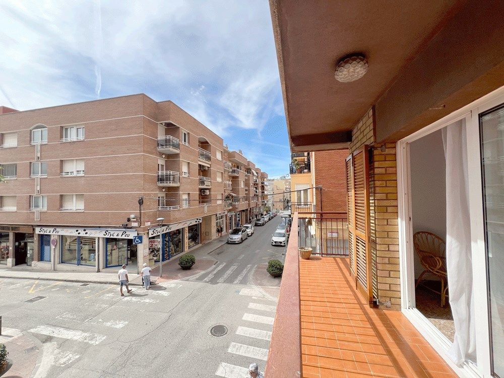 Flat for sale in DE L"AVENIR