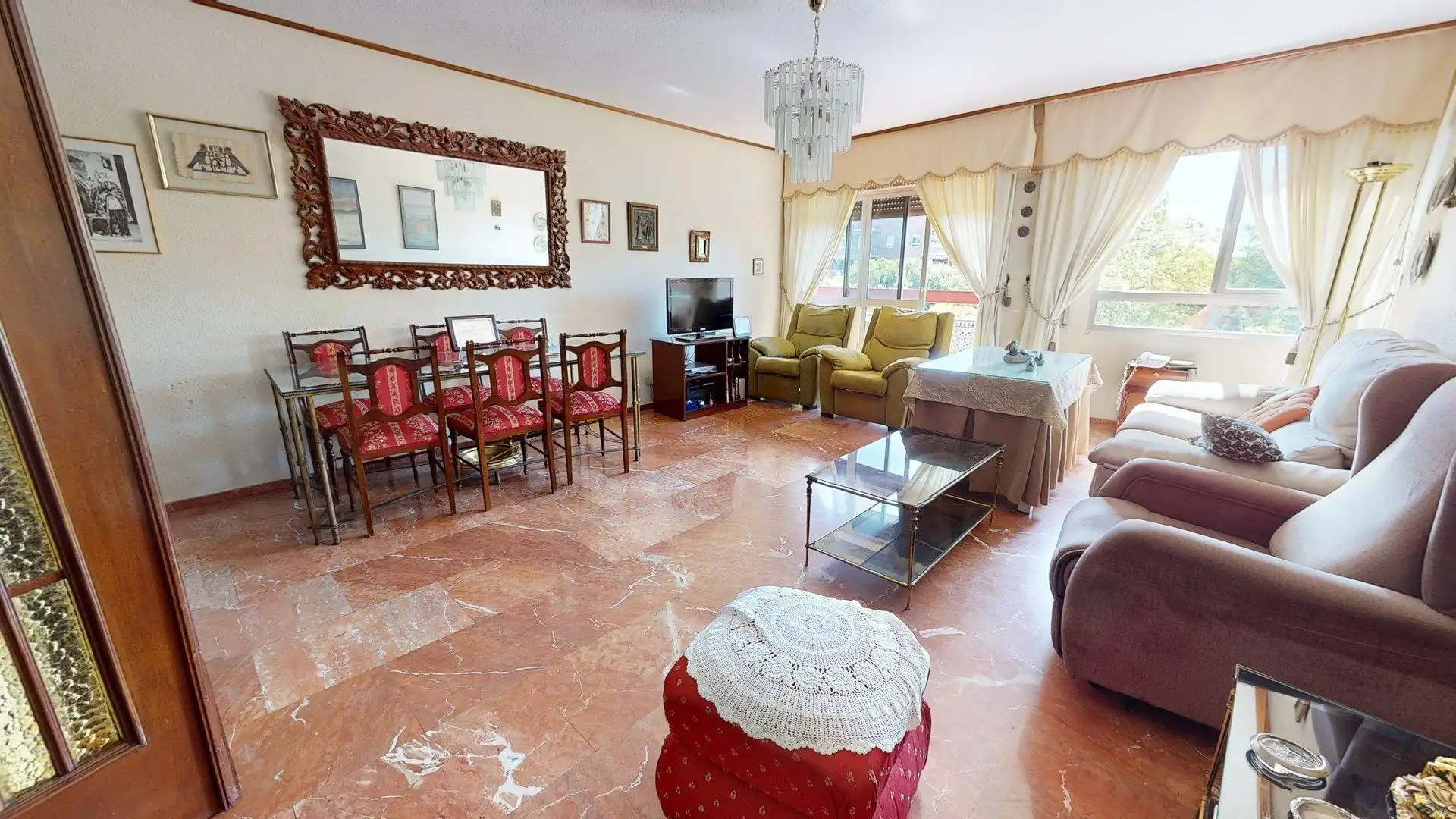 Living room of Flat for sale in Córdoba  with Air Conditioner, Terrace and Balcony