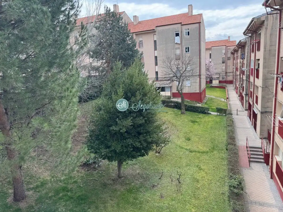 Flat for sale in Segovia  with Heating, Storage room and Balcony