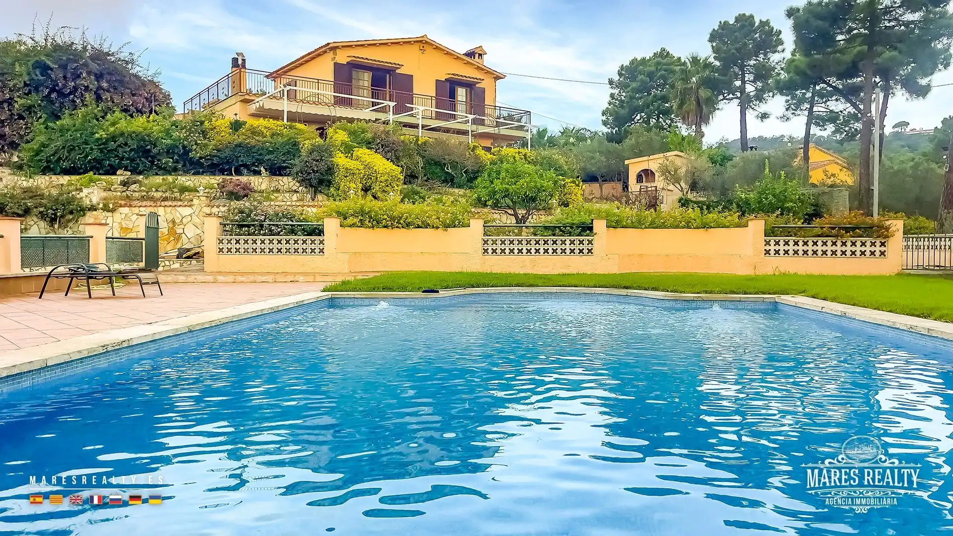 Casa con piscina en venta en Lloret Blau - La Creu de Lloret