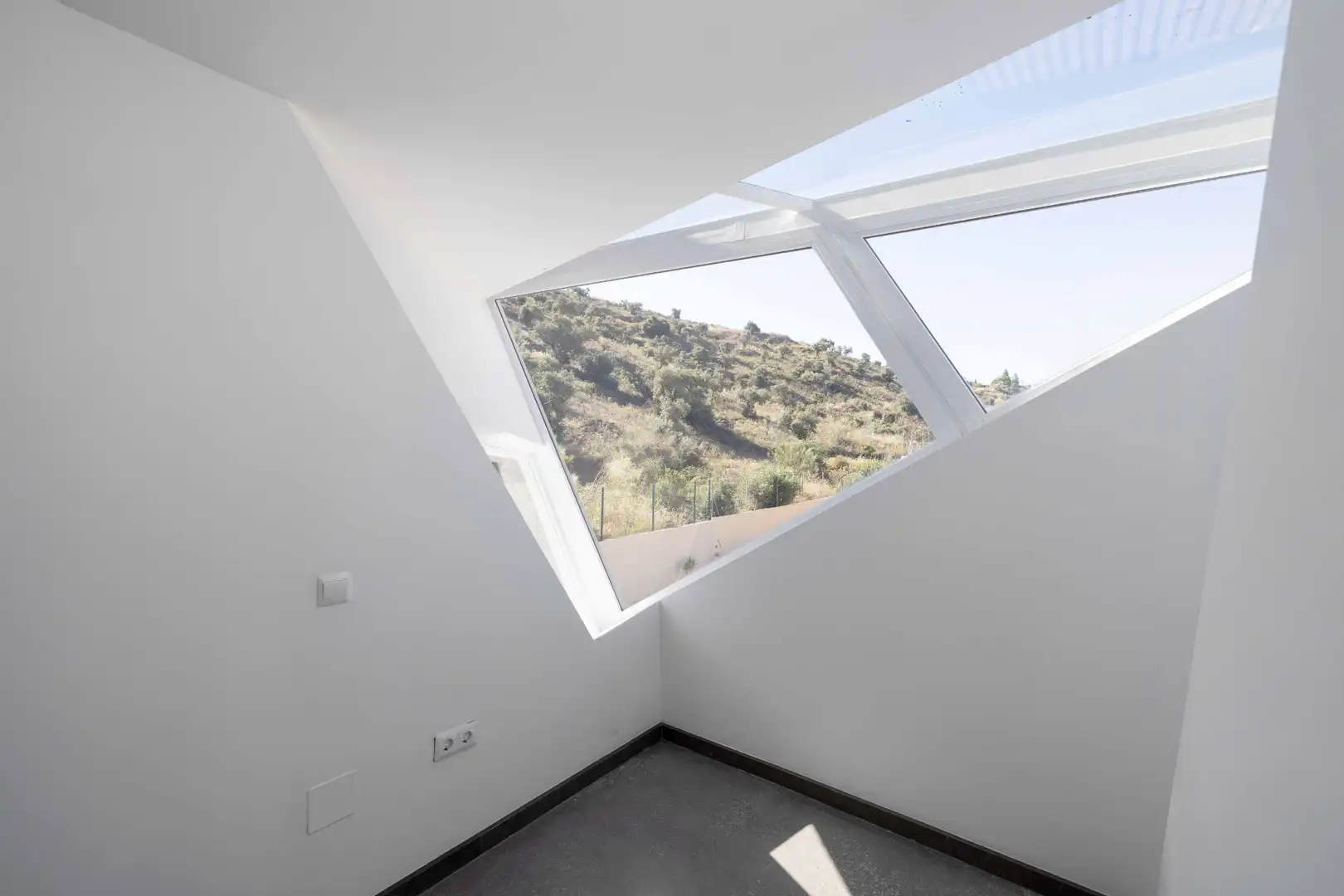 Houses for sale in Málaga  with Air Conditioner, Heating and Private garden