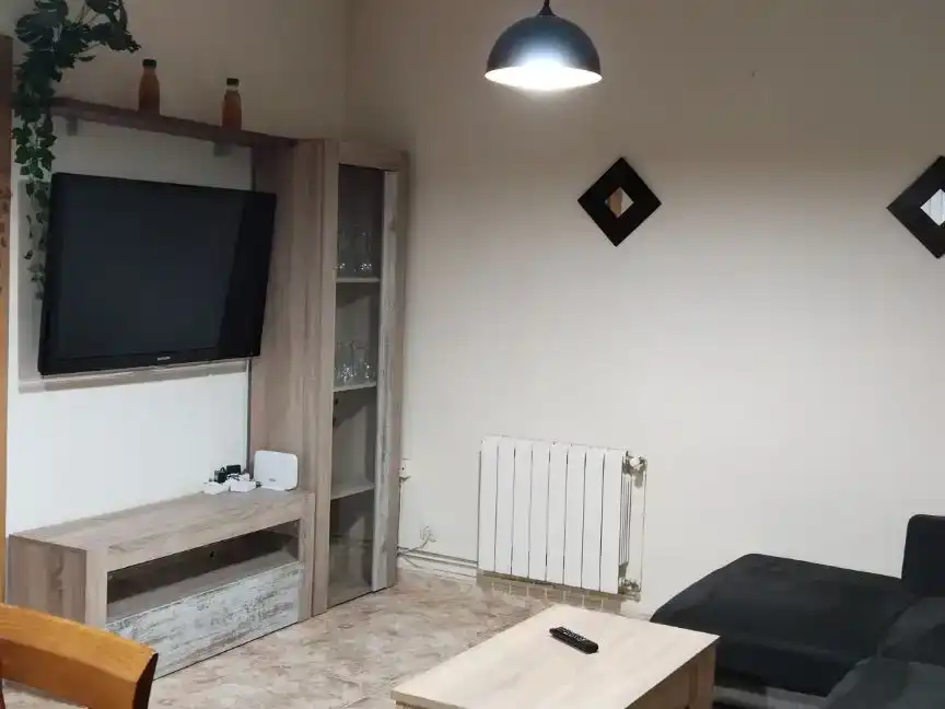 Sala d'estar de Pis per a compartir en Corral de Almaguer amb Moblat