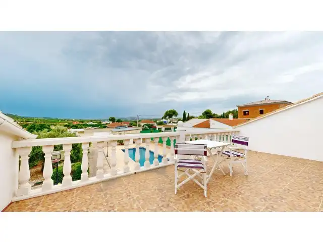 Terrassa de Casa o xalet en venda en Pedralba de la Pradería amb Aire condicionat, Jardí privat i Terrassa