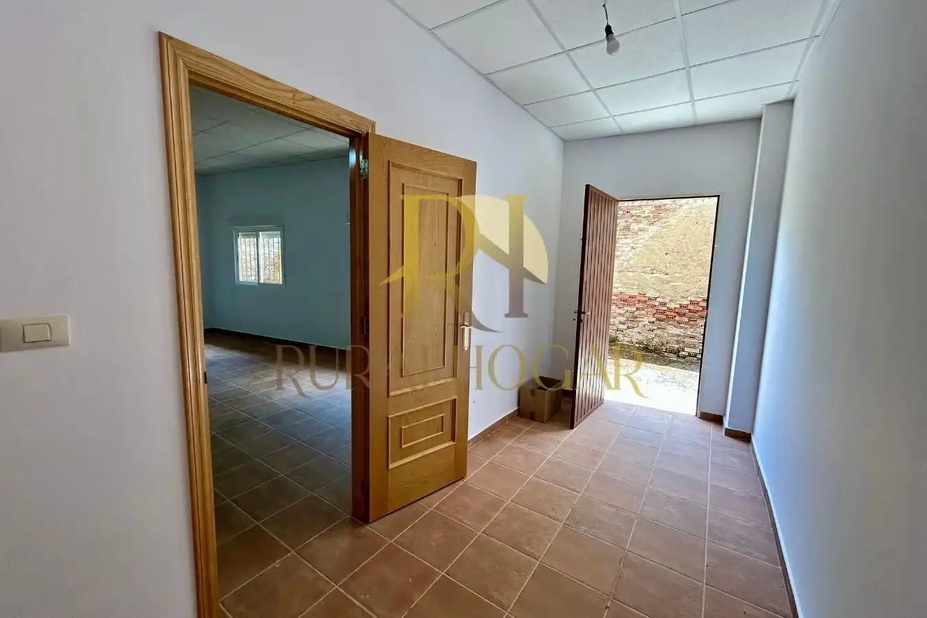 Casa adosada en venta en Vilamartín de Valdeorras con Terraza