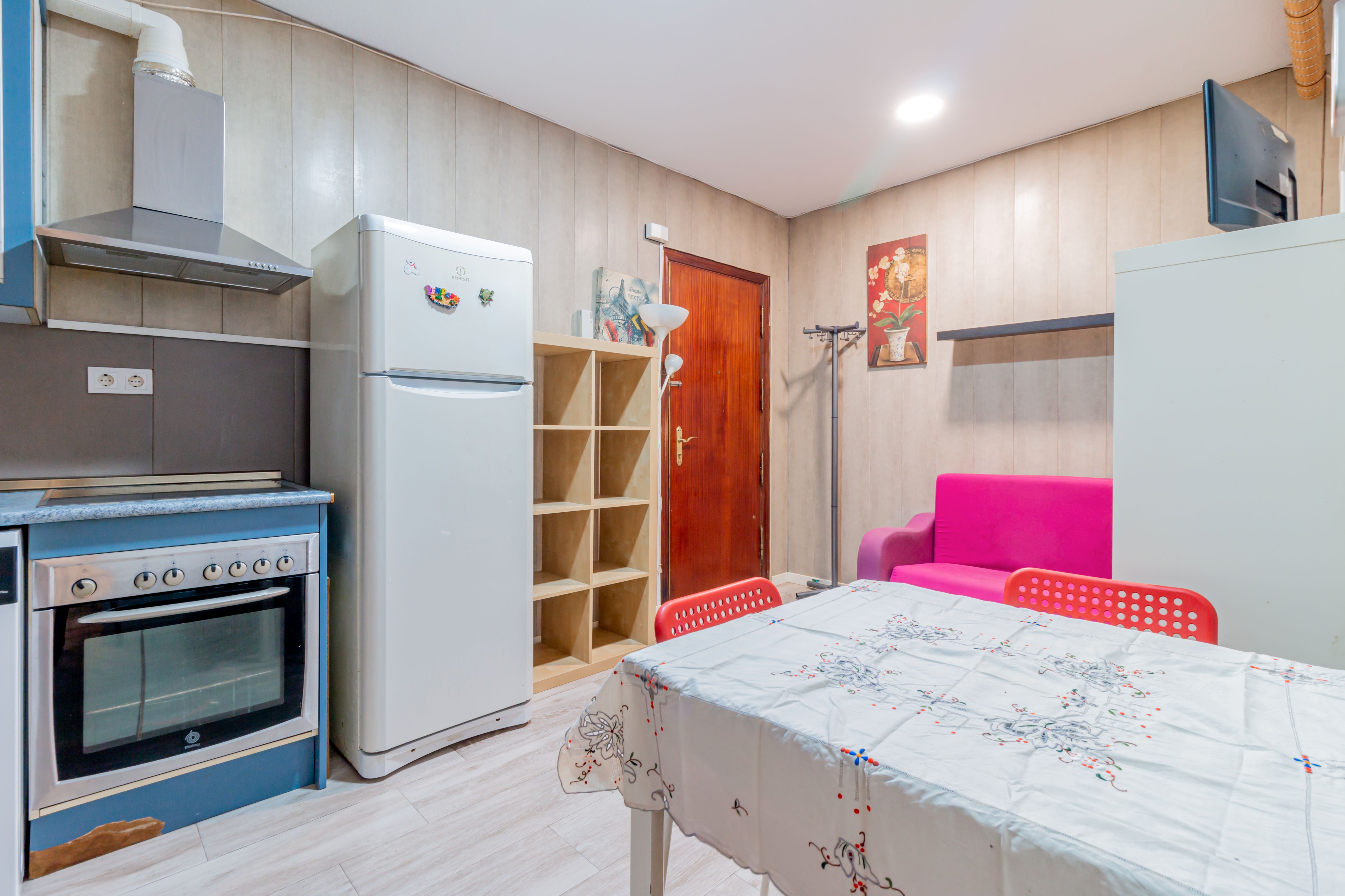 Dormitori de Pis en venda en  Madrid Capital amb Terrassa