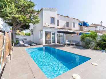 Maison avec piscine à vendre à DEL PORT JOAN 51