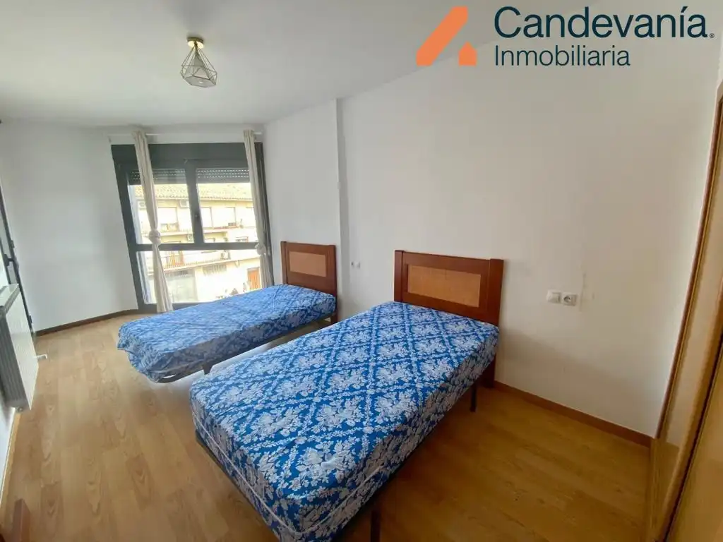 Dúplex en venda en Zuera amb Aire condicionat, Calefacció i Terrassa