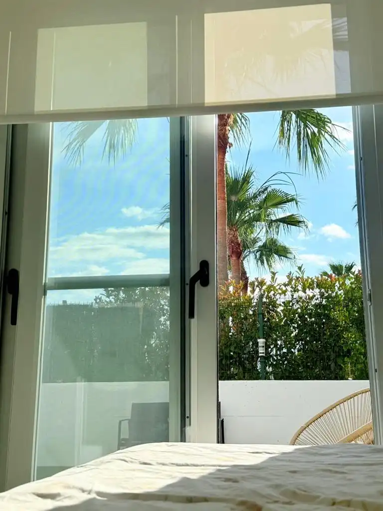 Vista exterior de Planta baja en venta en Finestrat con Aire acondicionado, Terraza y Trastero