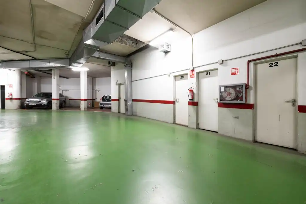 Parking de Apartamento en venta en  Palma de Mallorca con Aire acondicionado, Terraza y Trastero