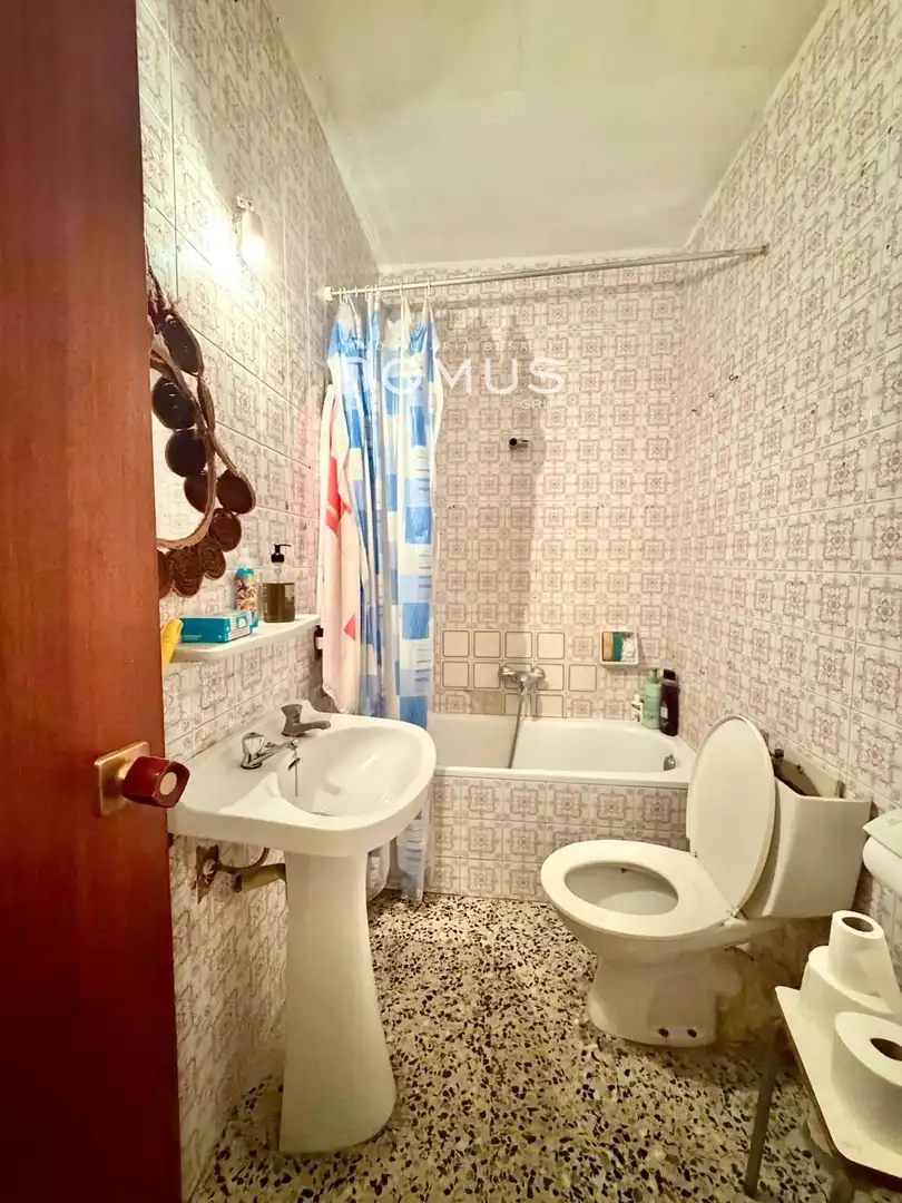 Bathroom of Flat for sale in L'Escala  with Terrace and Storage room