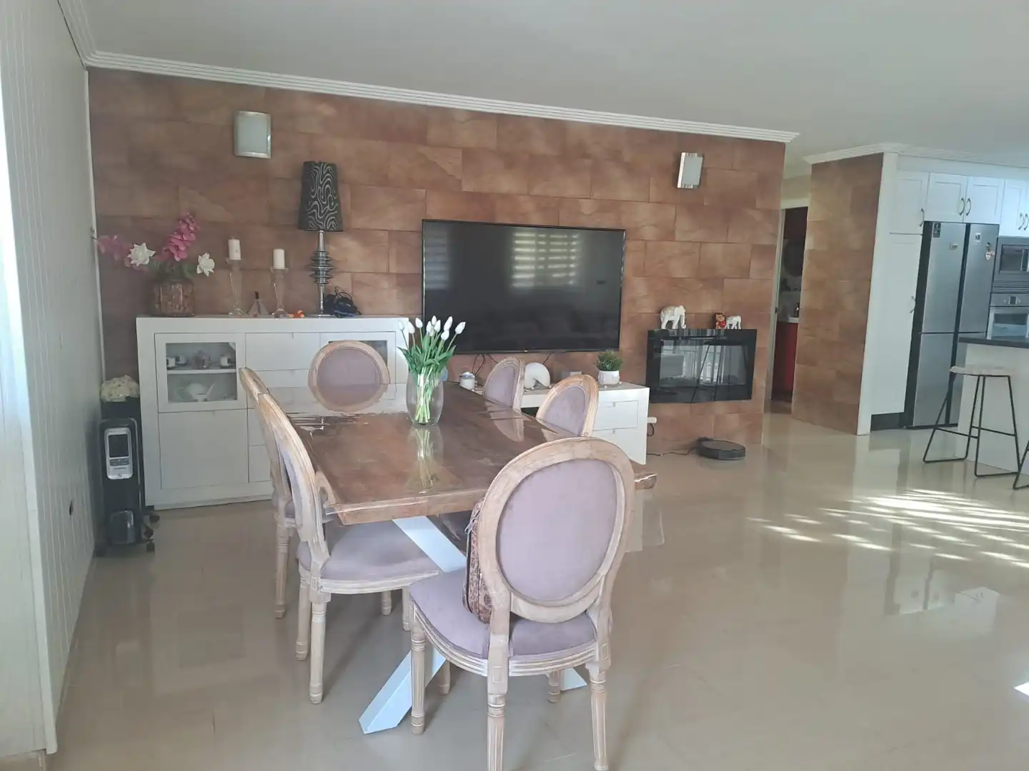 Comedor de Casa o chalet en venta en Montserrat con Aire acondicionado, Calefacción y Jardín privado