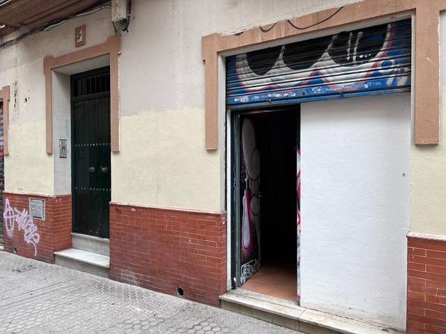 Local comercial en Alquiler en Feria