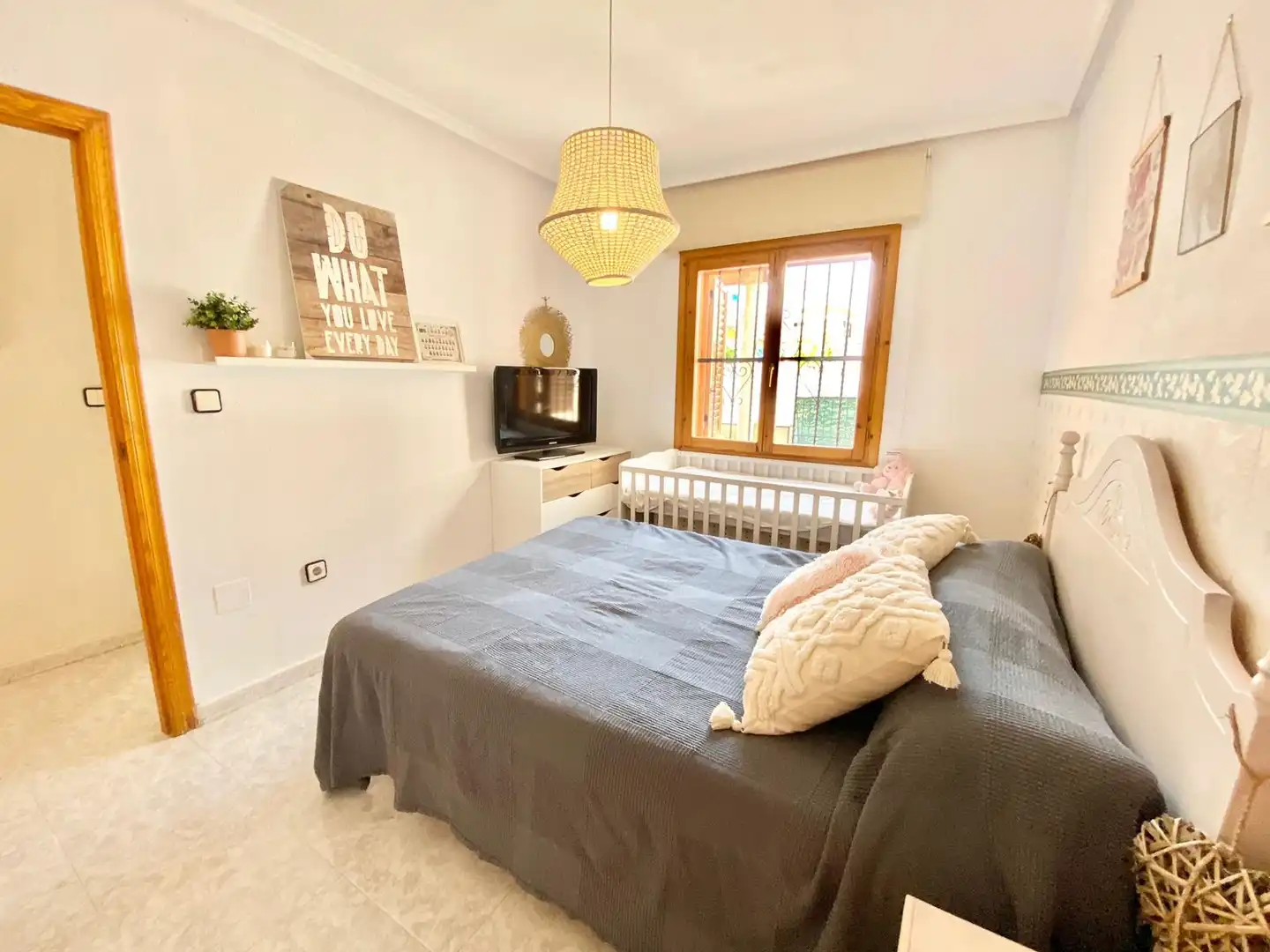 Habitación de Casa o chalet de alquiler en Torrevieja con Aire acondicionado, Calefacción y Jardín privado