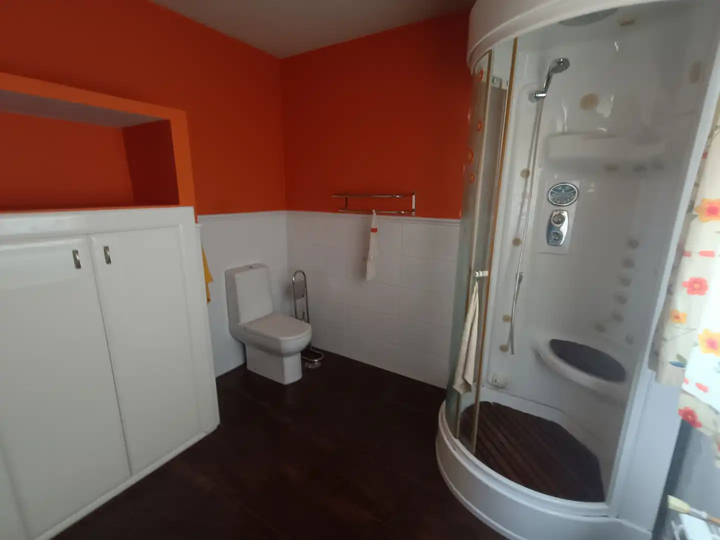 Bany de Casa o xalet en venda en Ciudad Real amb Aire condicionat, Calefacció i Jardí privat