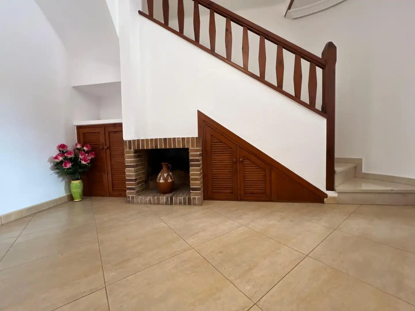 Casa adosada en venta en La Nucia con Aire acondicionado, Jardín privado y Trastero