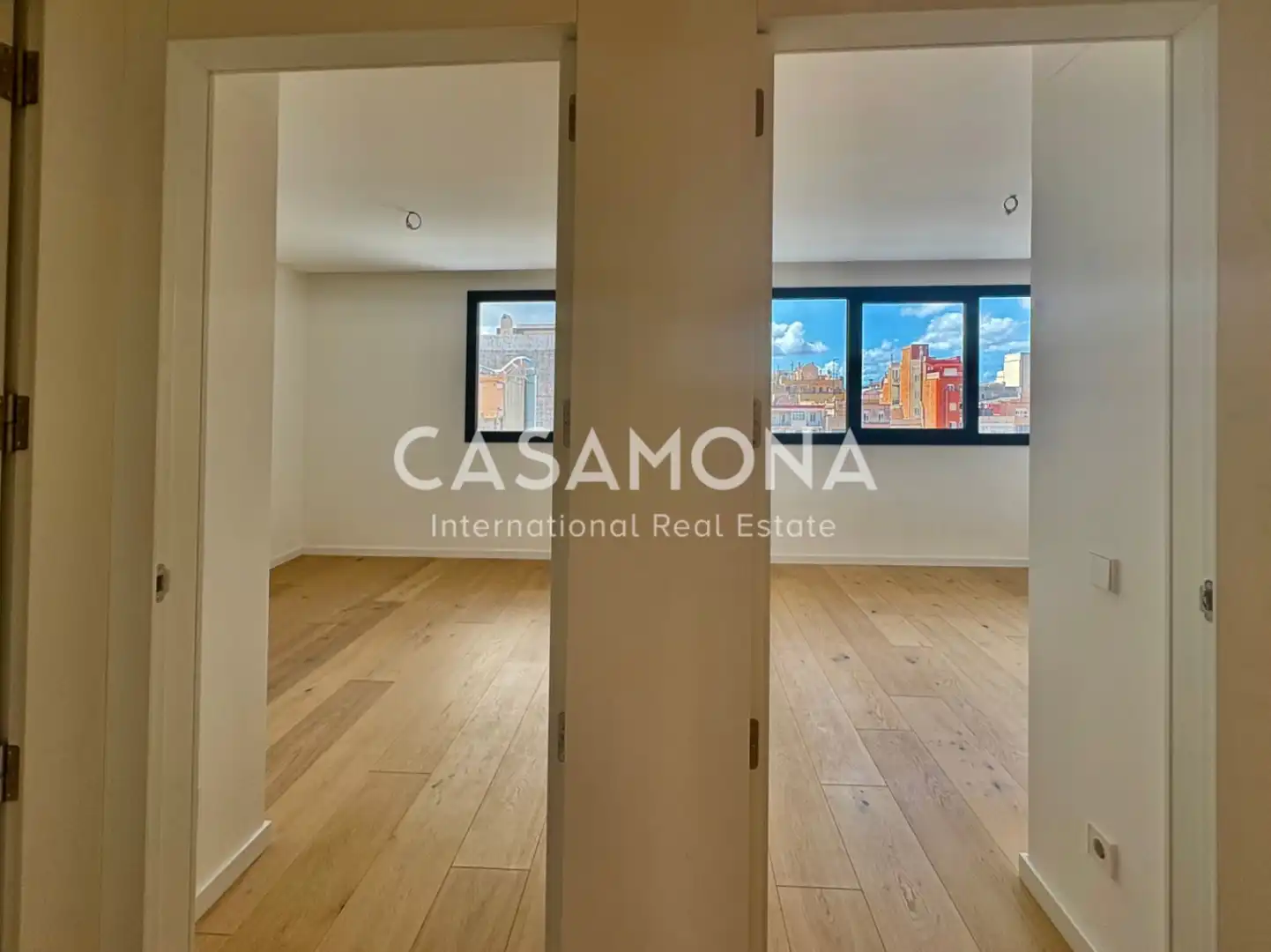 Vista exterior de Ático en venta en Barcelona con Aire acondicionado, Calefacción y Terraza