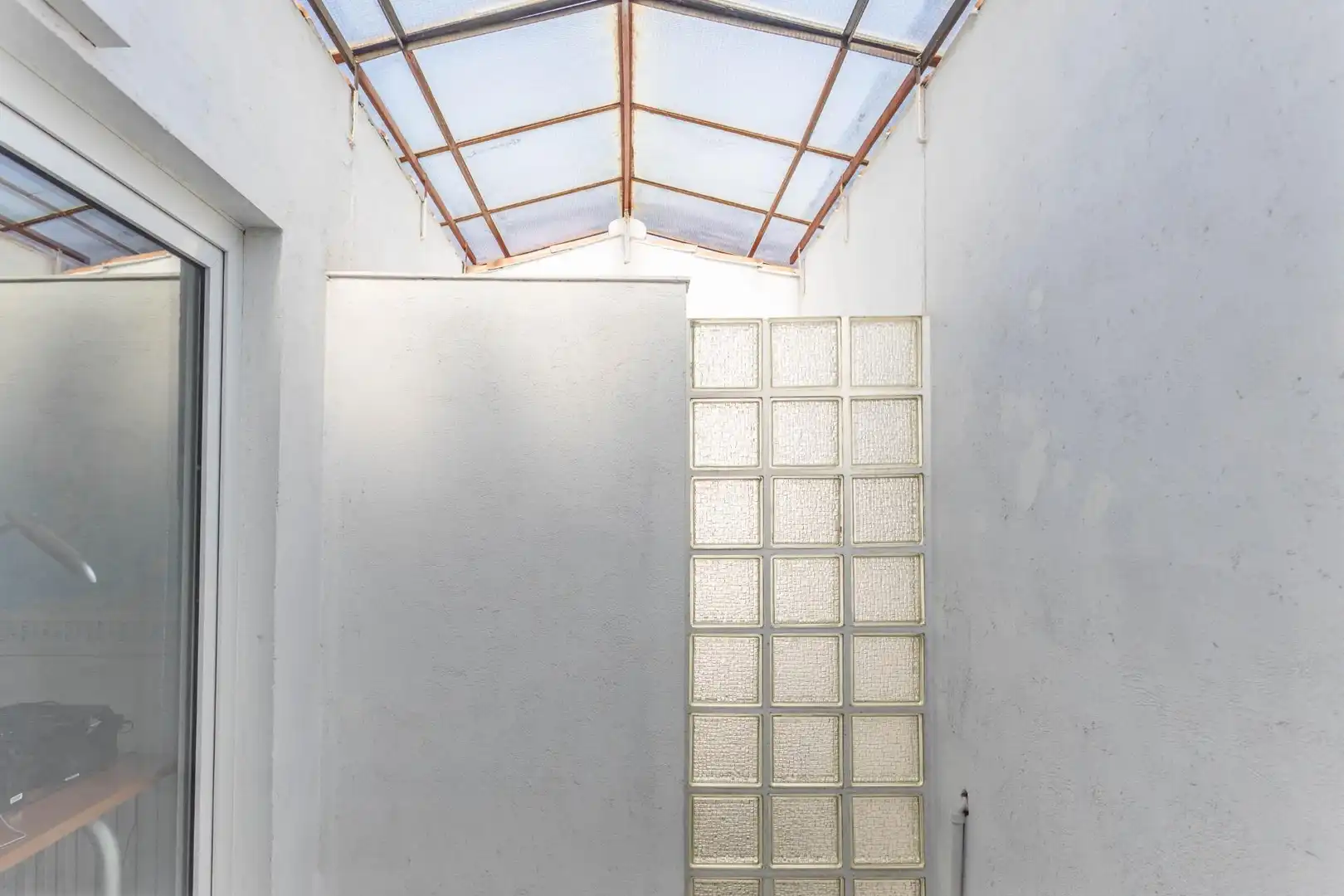 Casa adosada en venta en Vilanova i la Geltrú con Aire acondicionado, Terraza y Trastero