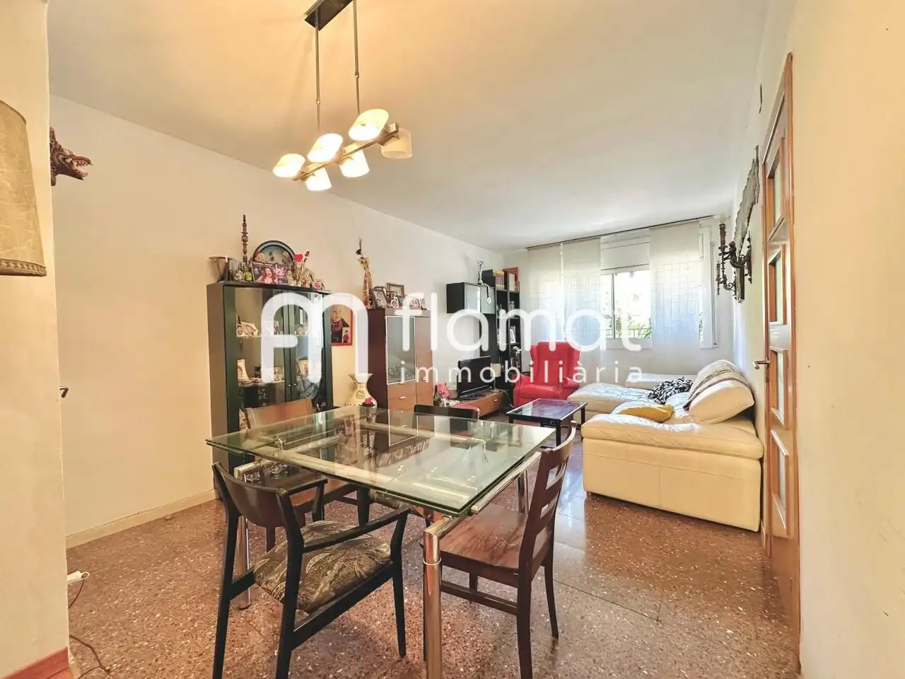 Piso con ascensor en venta en Plaça del Guinardó