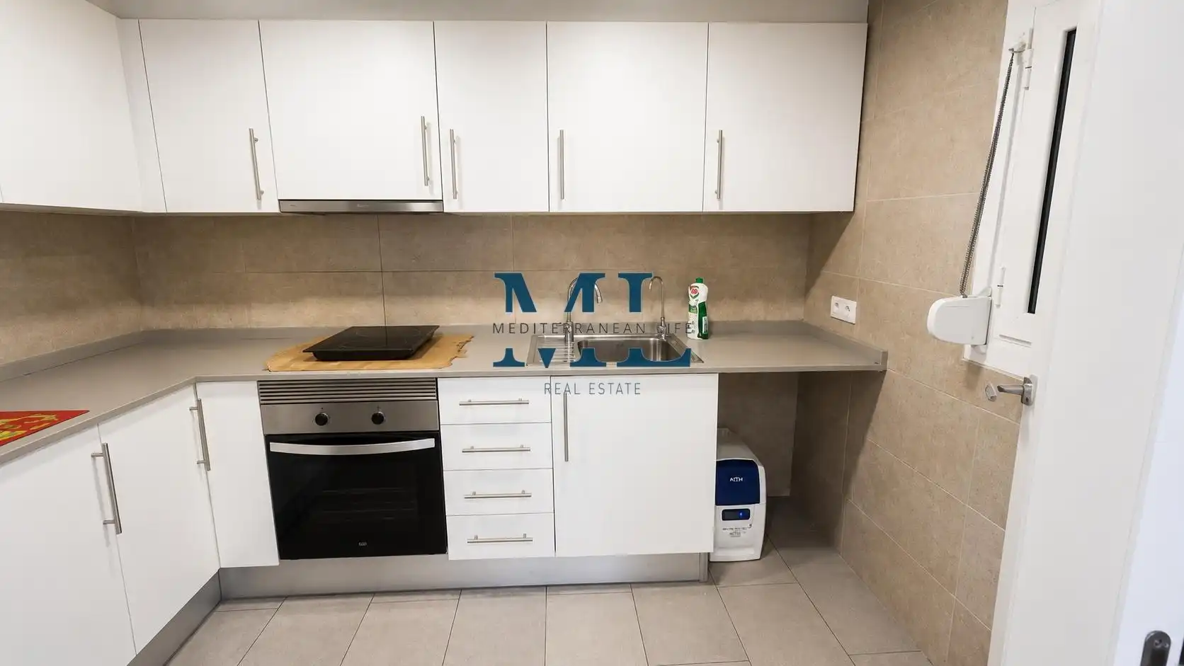 Cocina de Piso en venta en Vilanova i la Geltrú con Calefacción