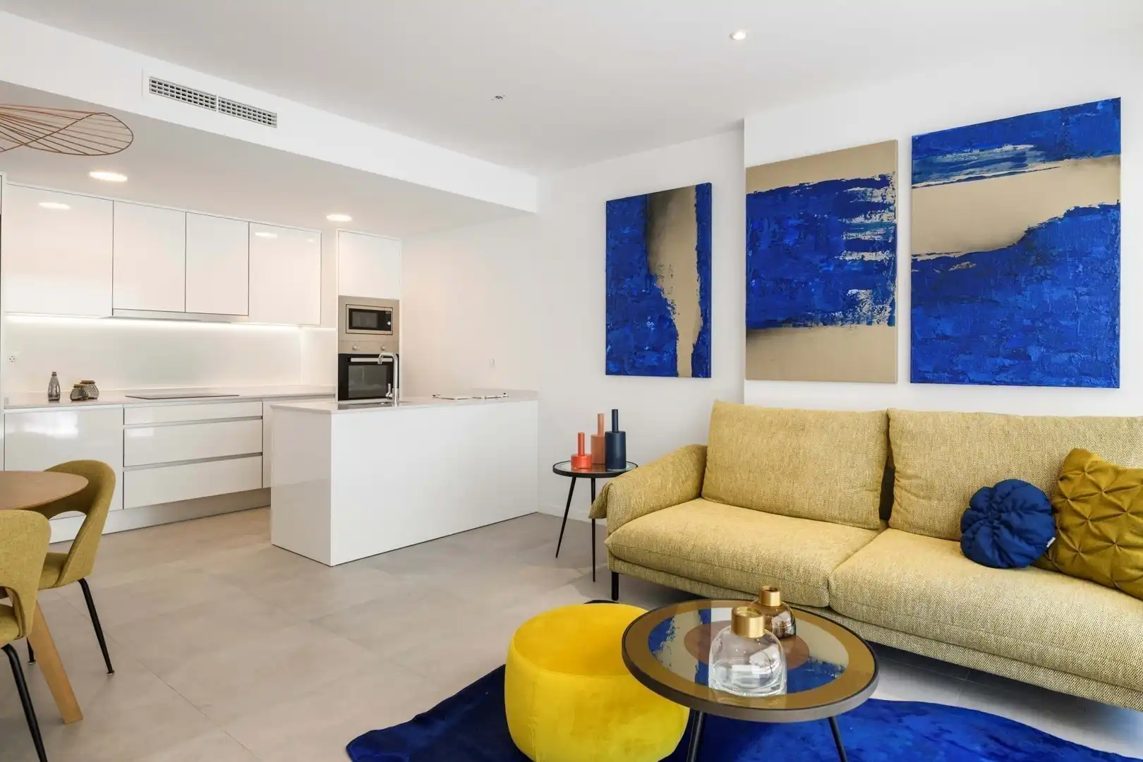 Living room of Flat for sale in Orihuela  with Air Conditioner, Heating and Terrace