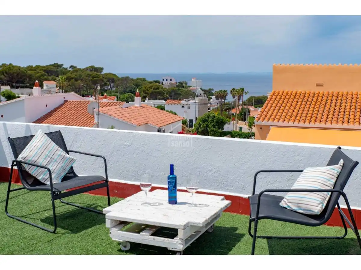 Vista exterior de Casa o xalet en venda en Alaior amb Jardí privat, Terrassa i Piscina