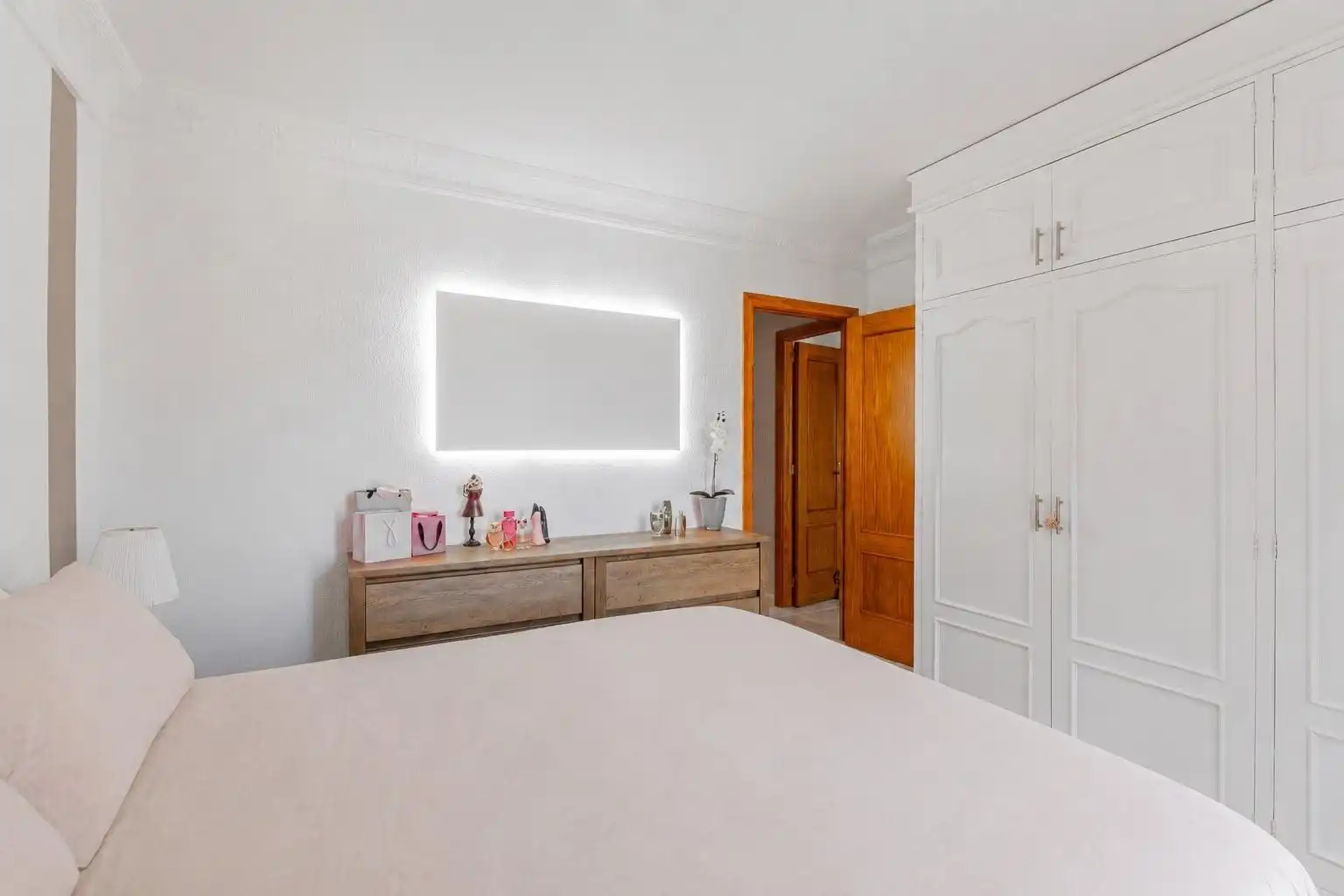 Habitación de Casa adosada en venta en Calvià con Aire acondicionado, Jardín privado y Terraza