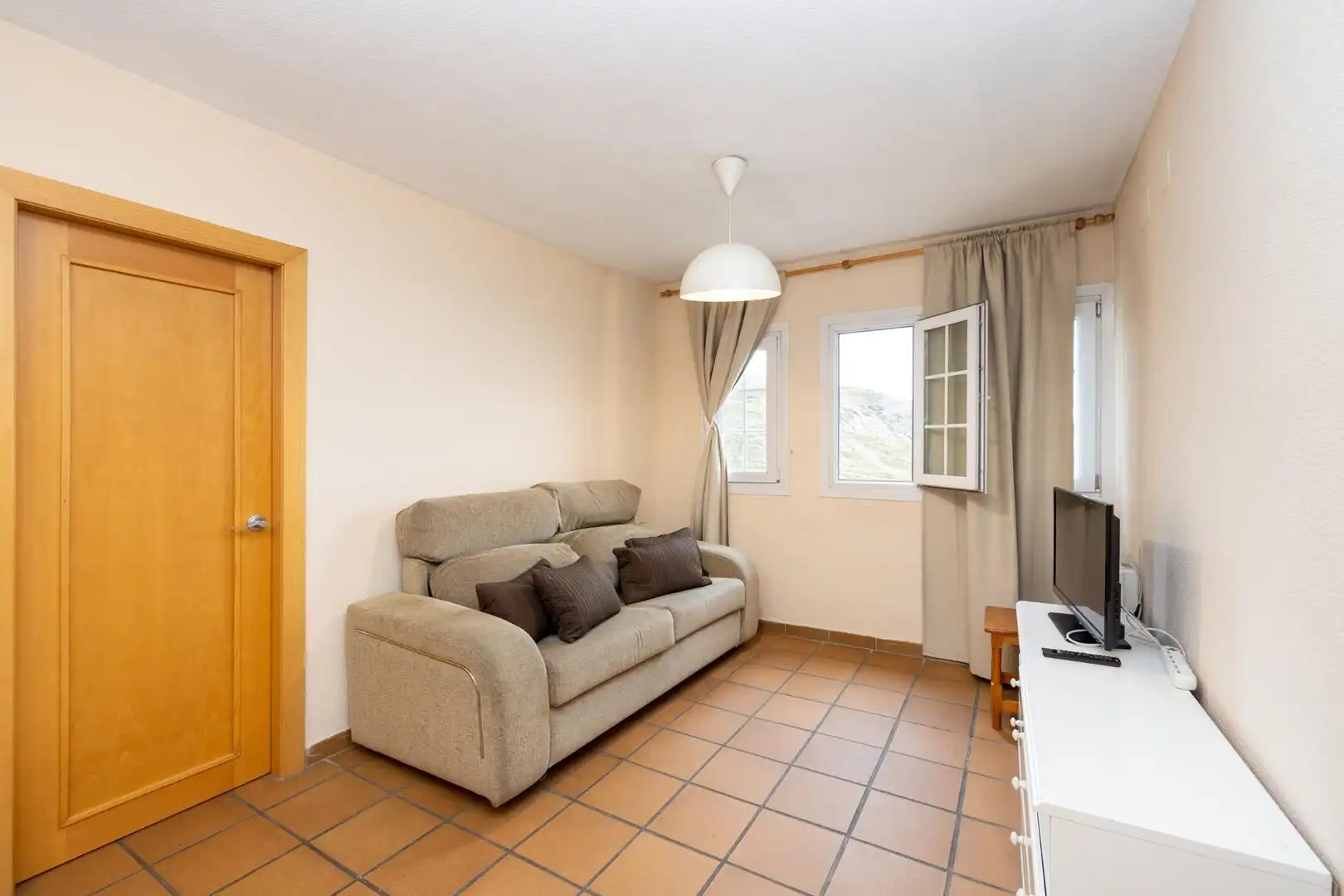 Flat with lift for sale in SOLYNIEVE 16, imagen 3