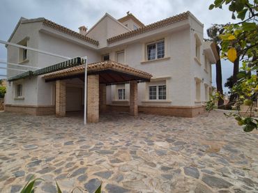 Casa con giardino in vendita a N/A