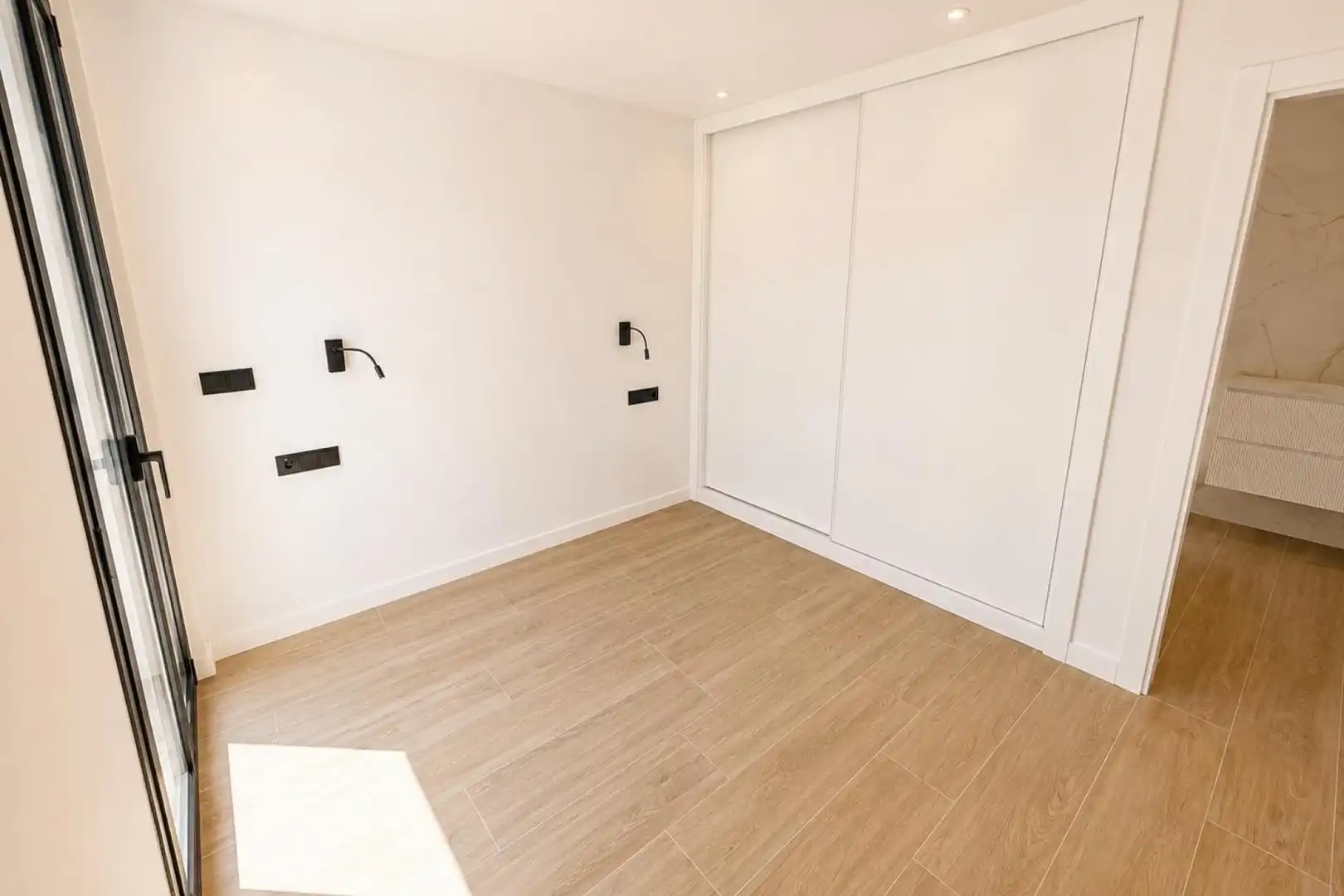 Habitación de Casa o chalet en venta en L'Alfàs del Pi con Aire acondicionado, Calefacción y Terraza