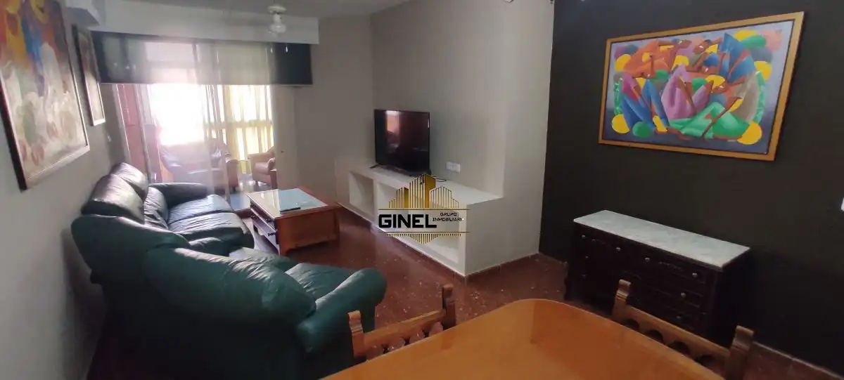 Living room of Flat for rent in Jaén  with Air Conditioner, Heating and Terrace