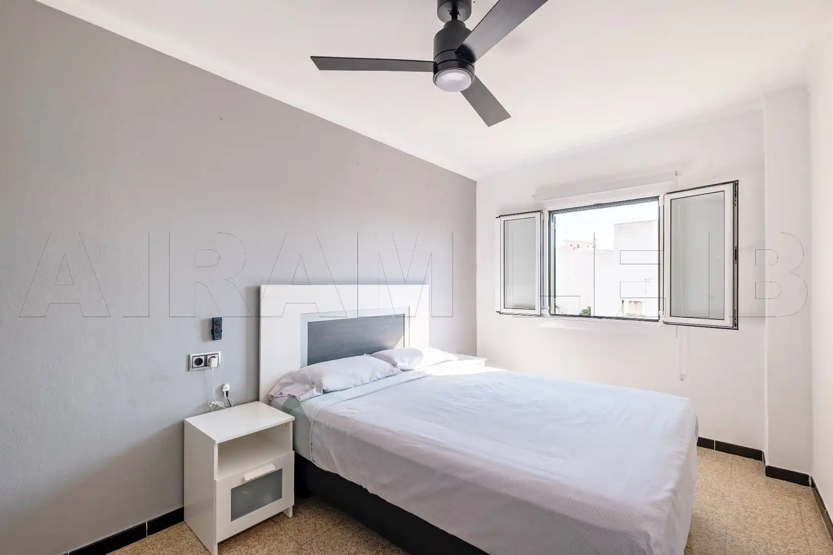 Bedroom of Flat for sale in Pollença  with Air Conditioner