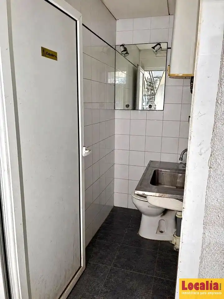 Bany de Nau industrial en venda en Santoña, Cantabria