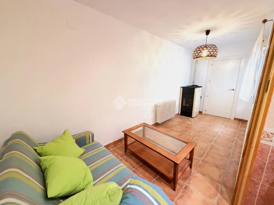 Living room of Flat for rent in Cuenca  with Heating, Private garden and Terrace